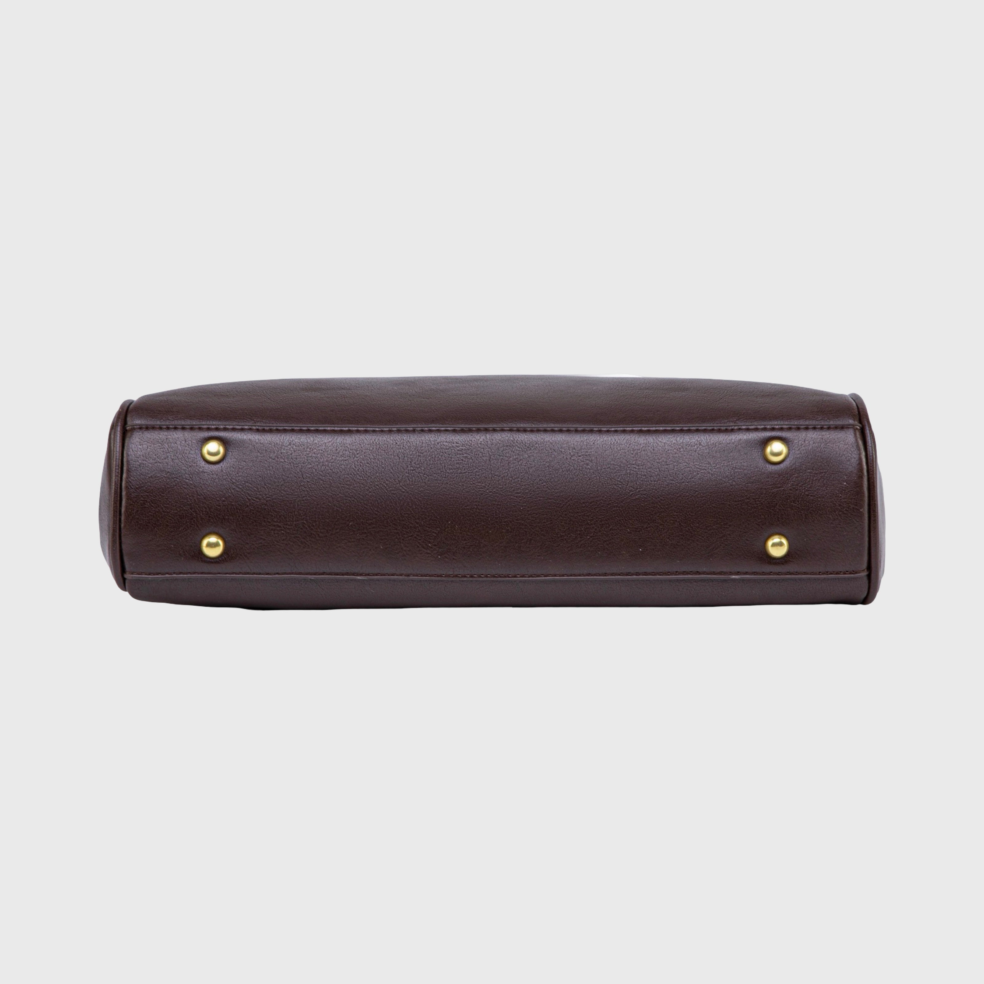 Ciara Essential