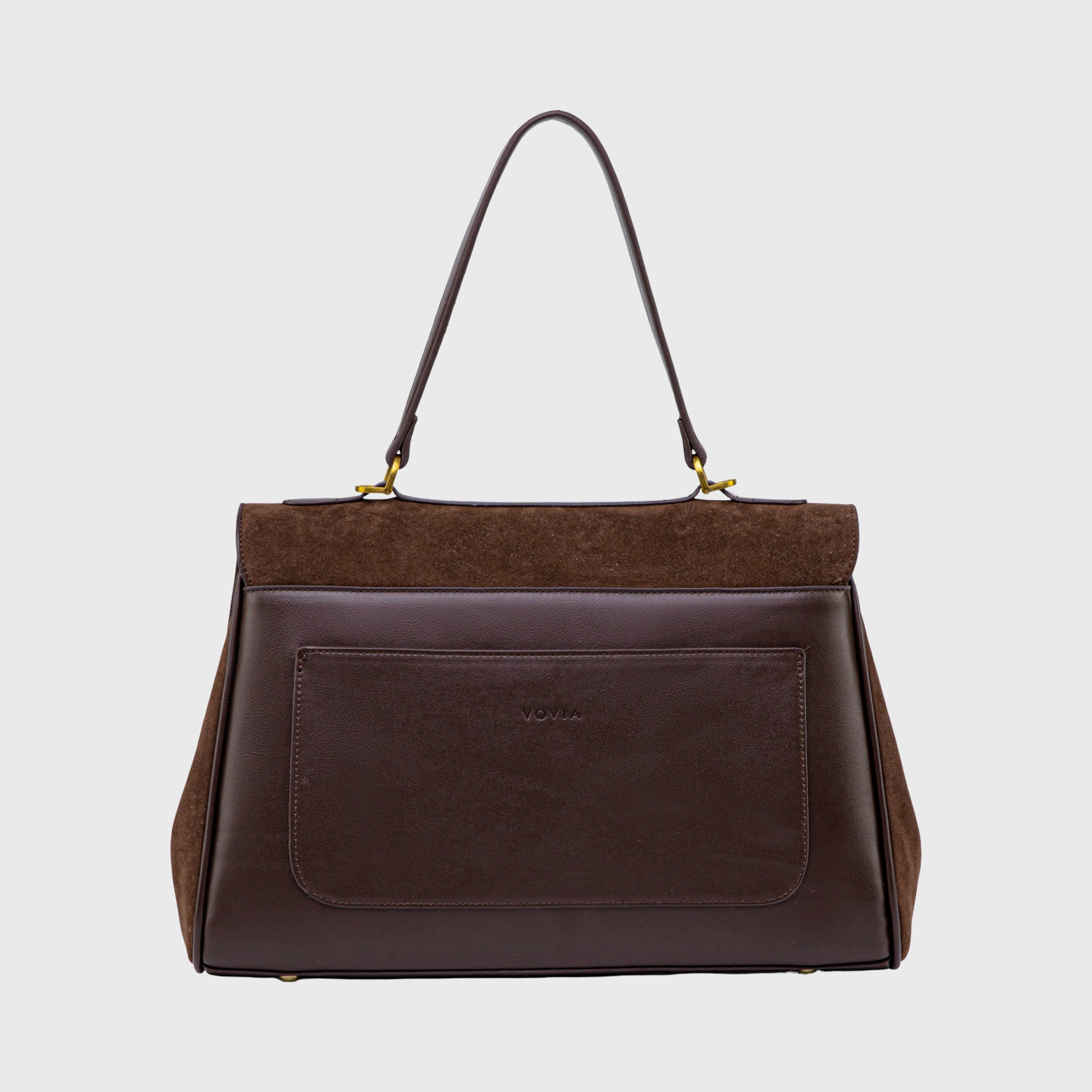 Ciara Essential