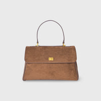 Ciara Essential