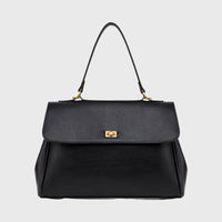 Ciara Essential